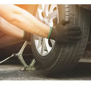 Ремонт промислових шин: доцільність та особливості Ремонт промислових шин: доцільність та особливості