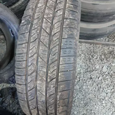 Шини вживані. Шина Roadstone HTX 265/65-17