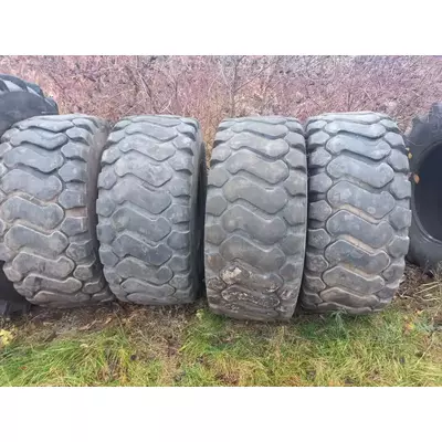 Шина вживані. Шини Armour 23.5/25 армур