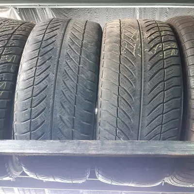 Шини вживані. Шина Goodyear 245/45-18
