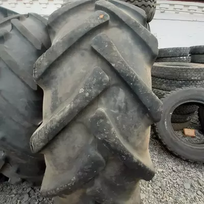 Шини вживані. Шина Galaxy 18.4-34