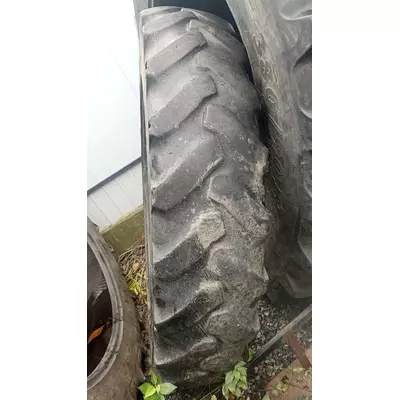 Шини вживані. Шина Titan TT49V 320/85-38